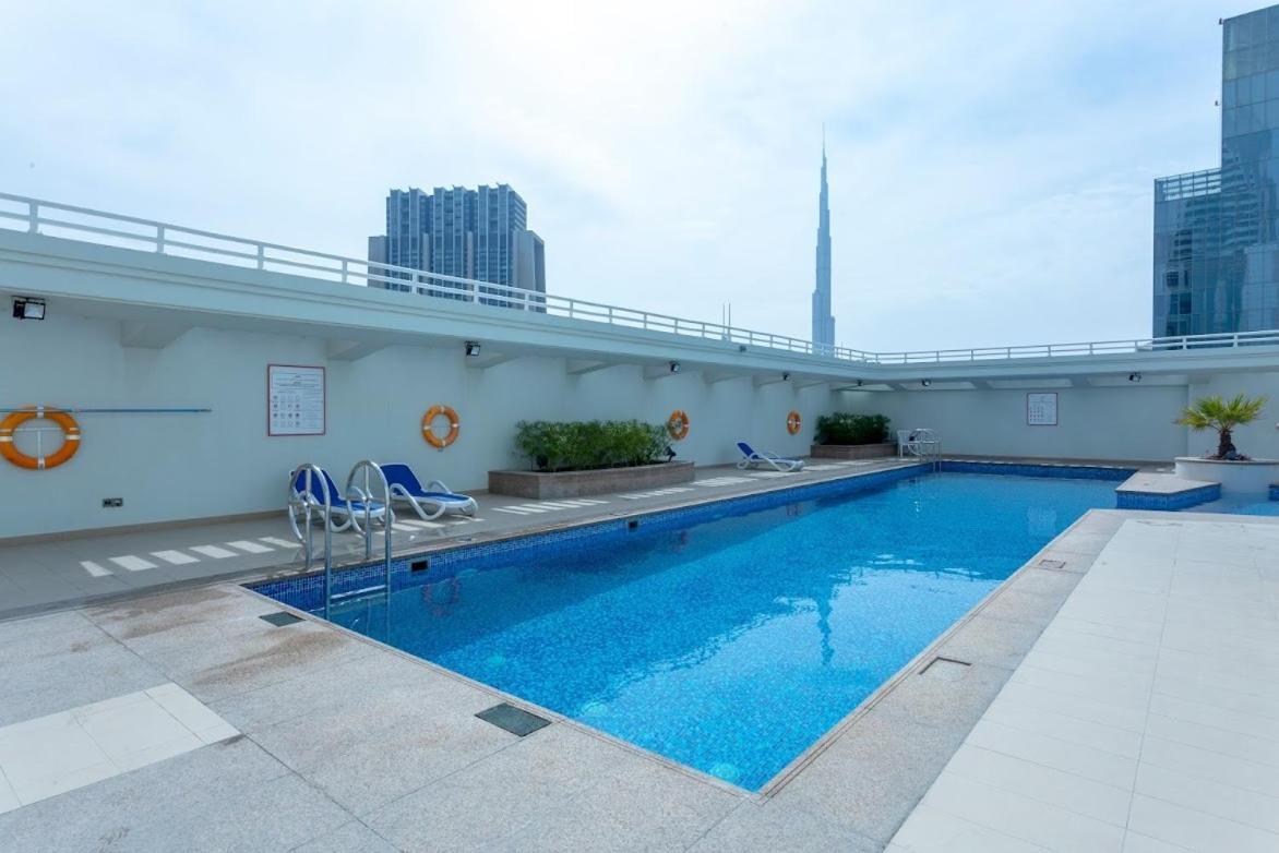 Trinity Holiday Homes - Sheikh Zayed Road Near To Financial Center Metro Station ドバイ エクステリア 写真