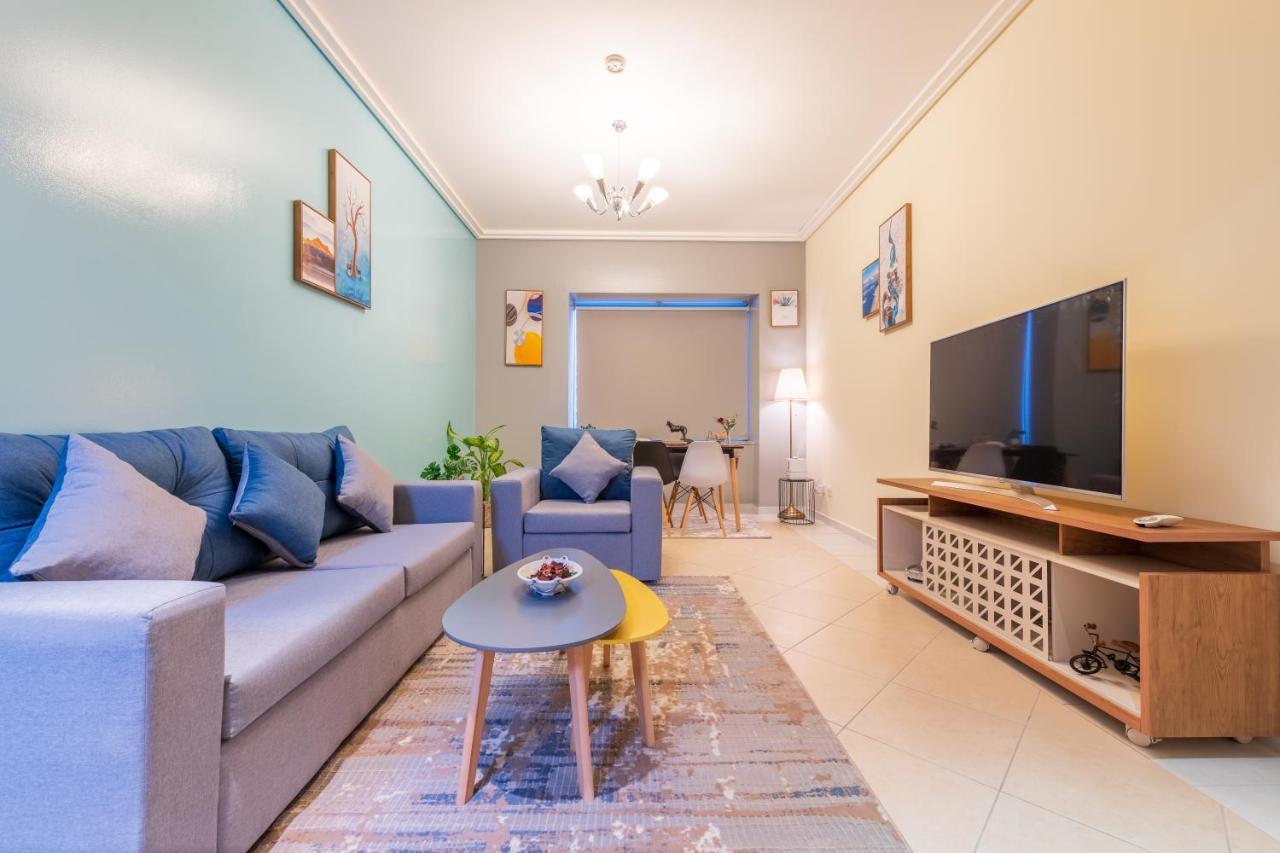 Trinity Holiday Homes - Sheikh Zayed Road Near To Financial Center Metro Station ドバイ エクステリア 写真