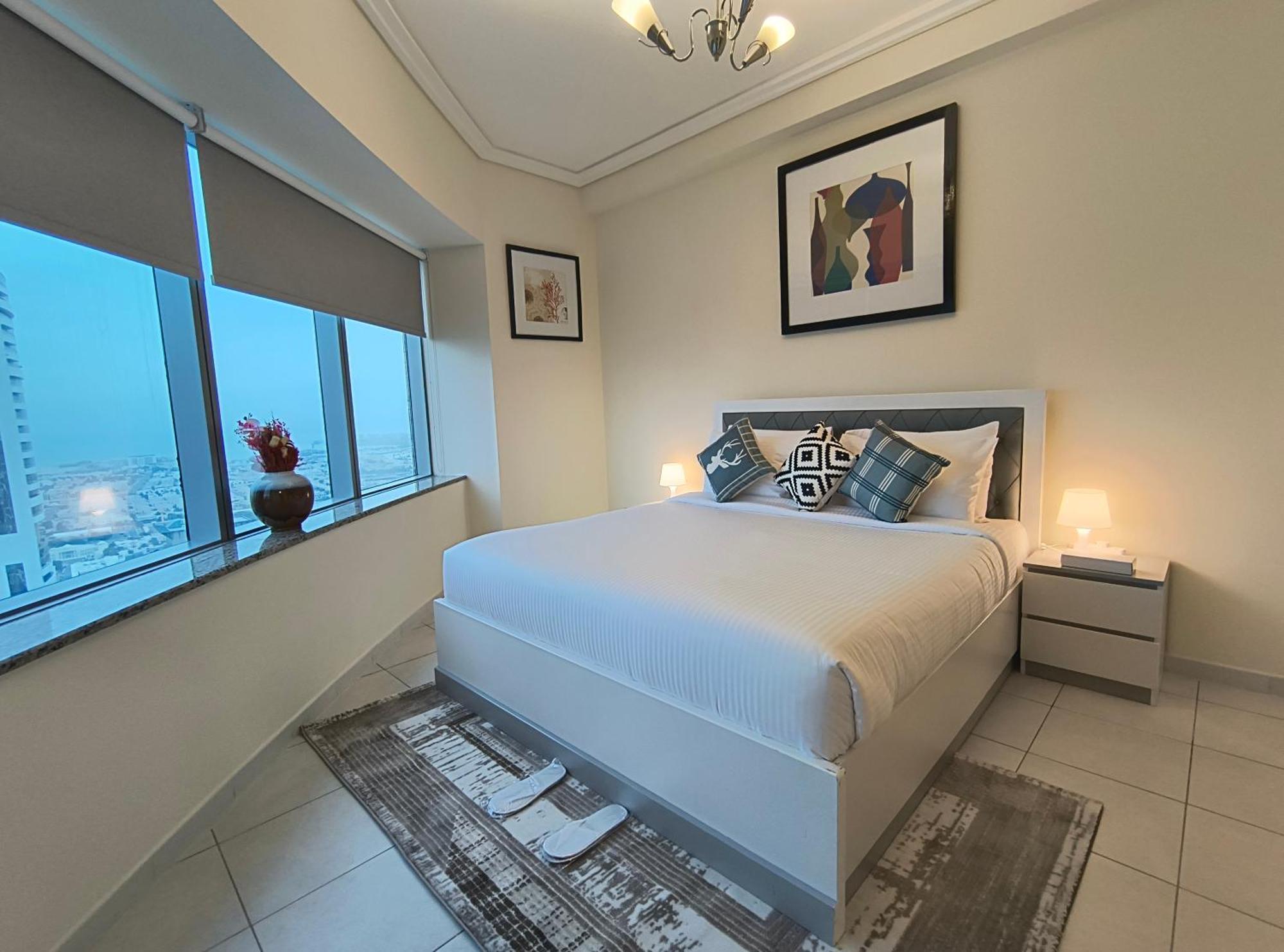 Trinity Holiday Homes - Sheikh Zayed Road Near To Financial Center Metro Station ドバイ エクステリア 写真