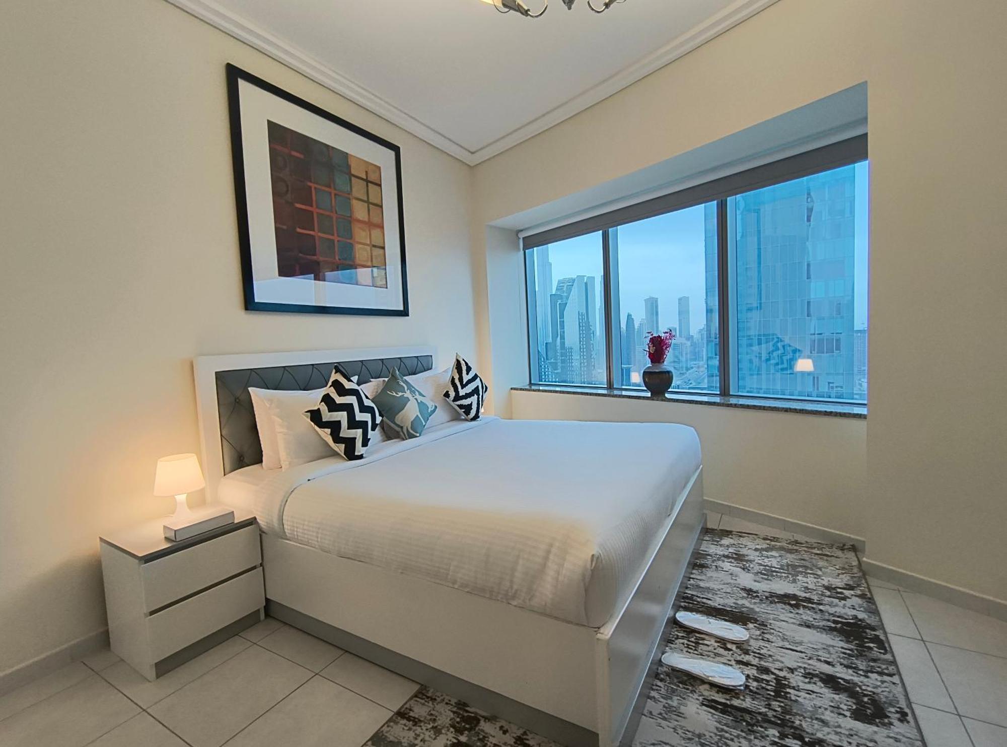 Trinity Holiday Homes - Sheikh Zayed Road Near To Financial Center Metro Station ドバイ エクステリア 写真
