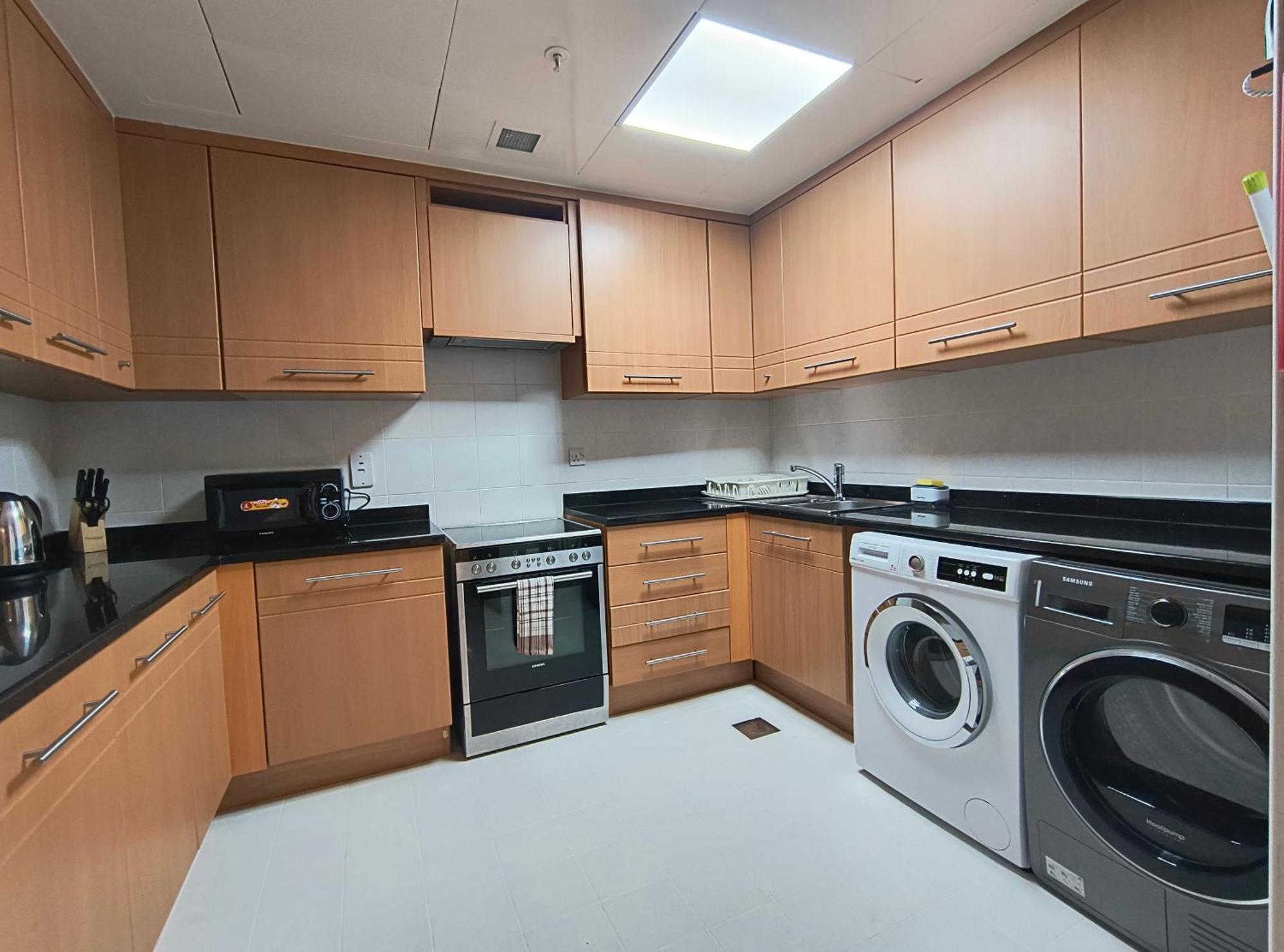 Trinity Holiday Homes - Sheikh Zayed Road Near To Financial Center Metro Station ドバイ エクステリア 写真