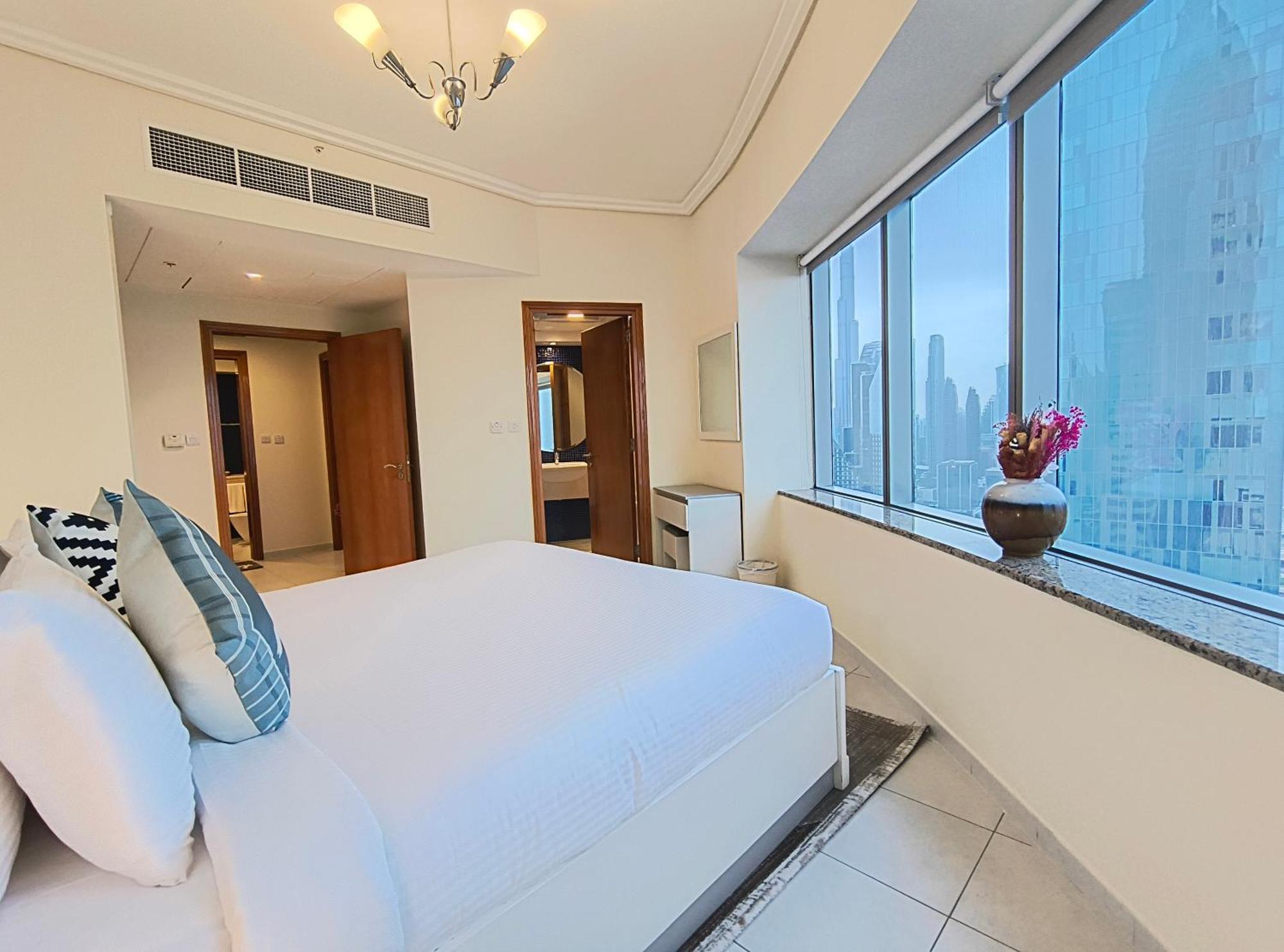 Trinity Holiday Homes - Sheikh Zayed Road Near To Financial Center Metro Station ドバイ エクステリア 写真