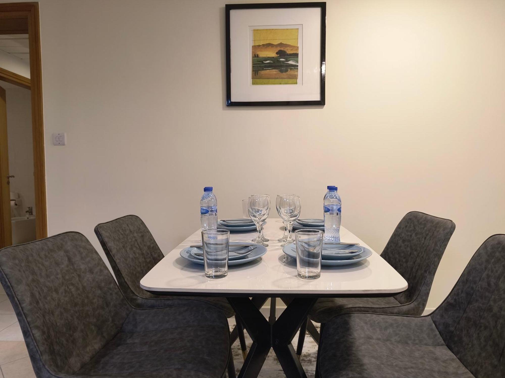 Trinity Holiday Homes - Sheikh Zayed Road Near To Financial Center Metro Station ドバイ エクステリア 写真