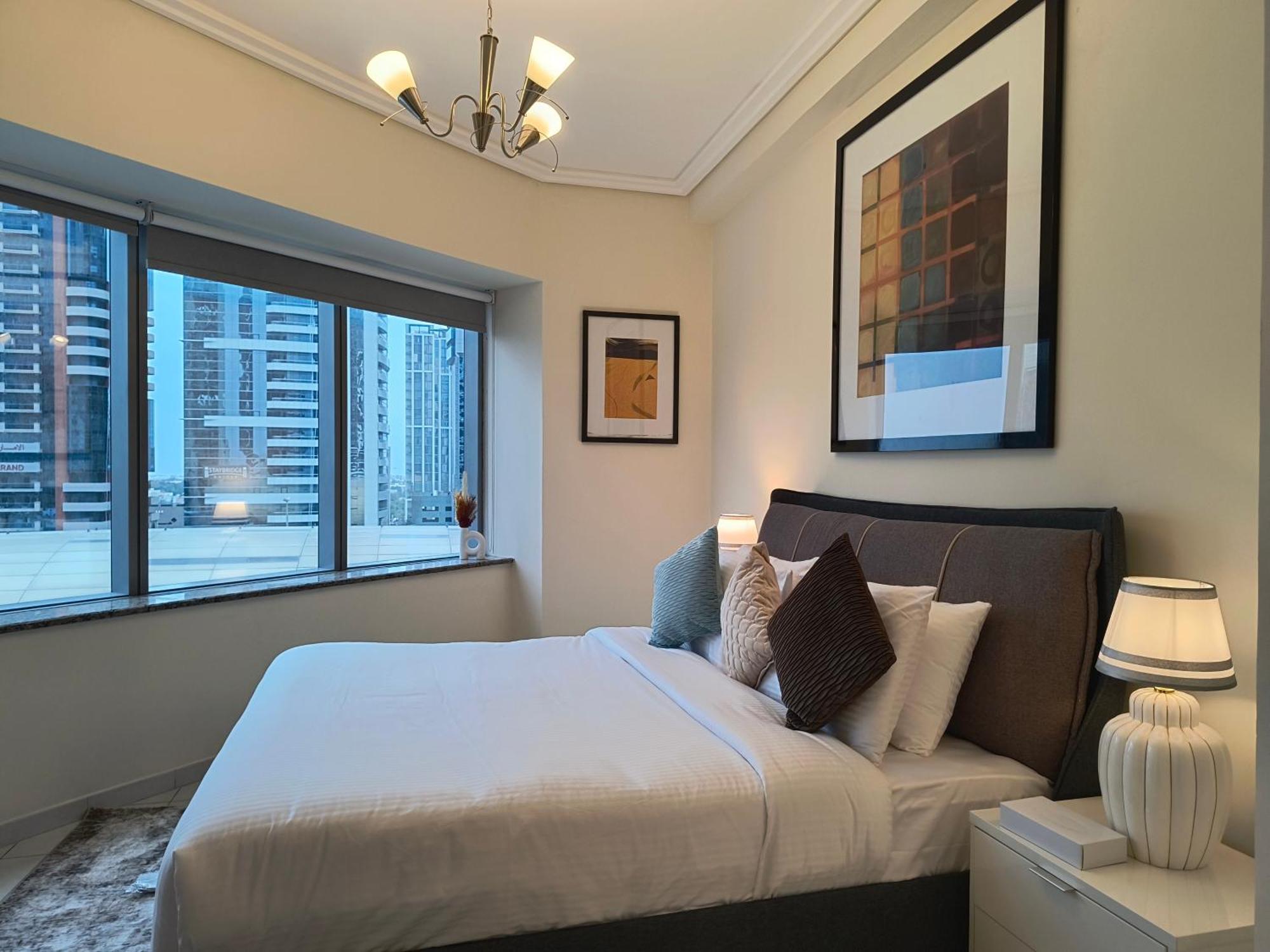 Trinity Holiday Homes - Sheikh Zayed Road Near To Financial Center Metro Station ドバイ エクステリア 写真