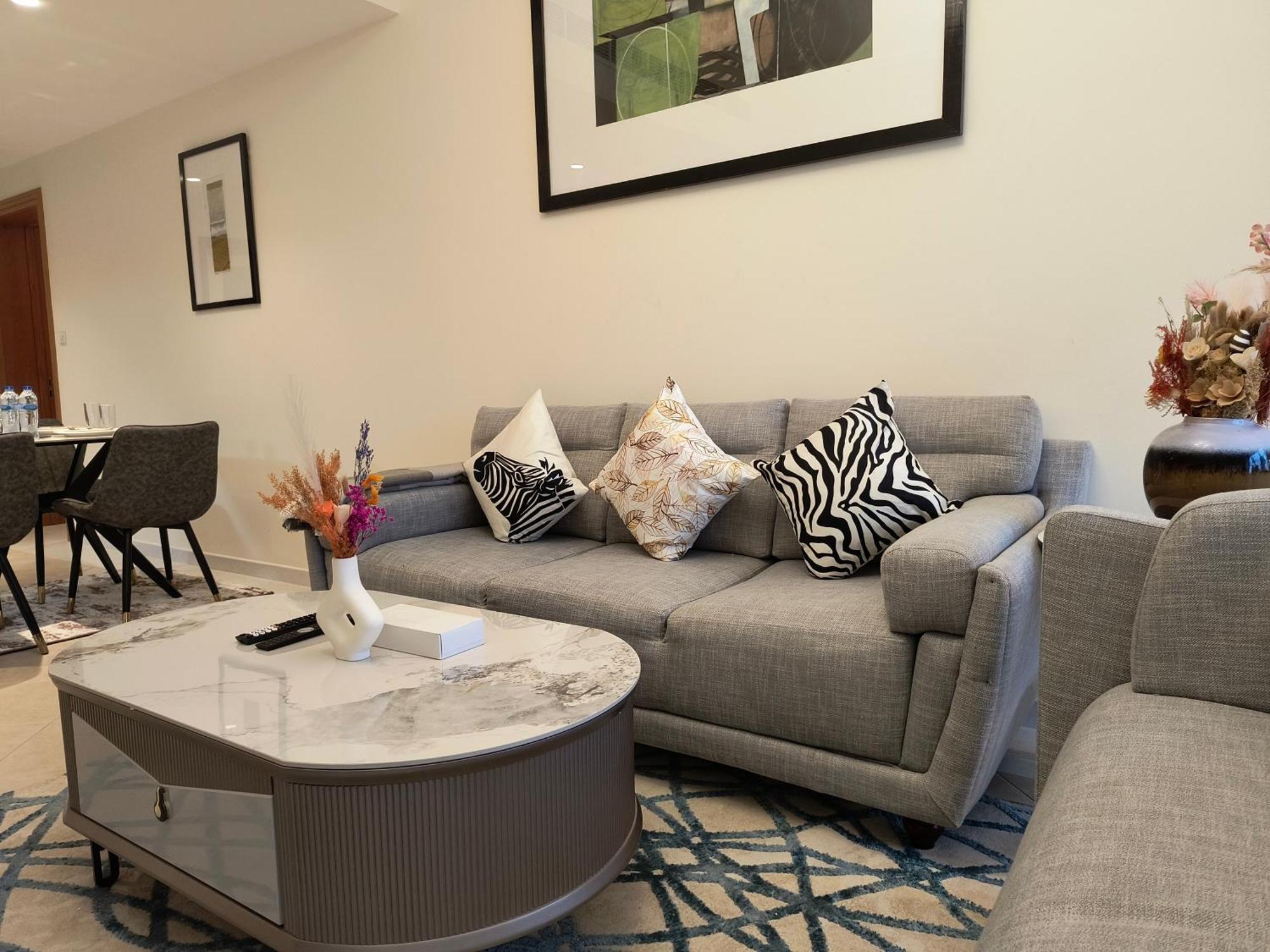 Trinity Holiday Homes - Sheikh Zayed Road Near To Financial Center Metro Station ドバイ エクステリア 写真