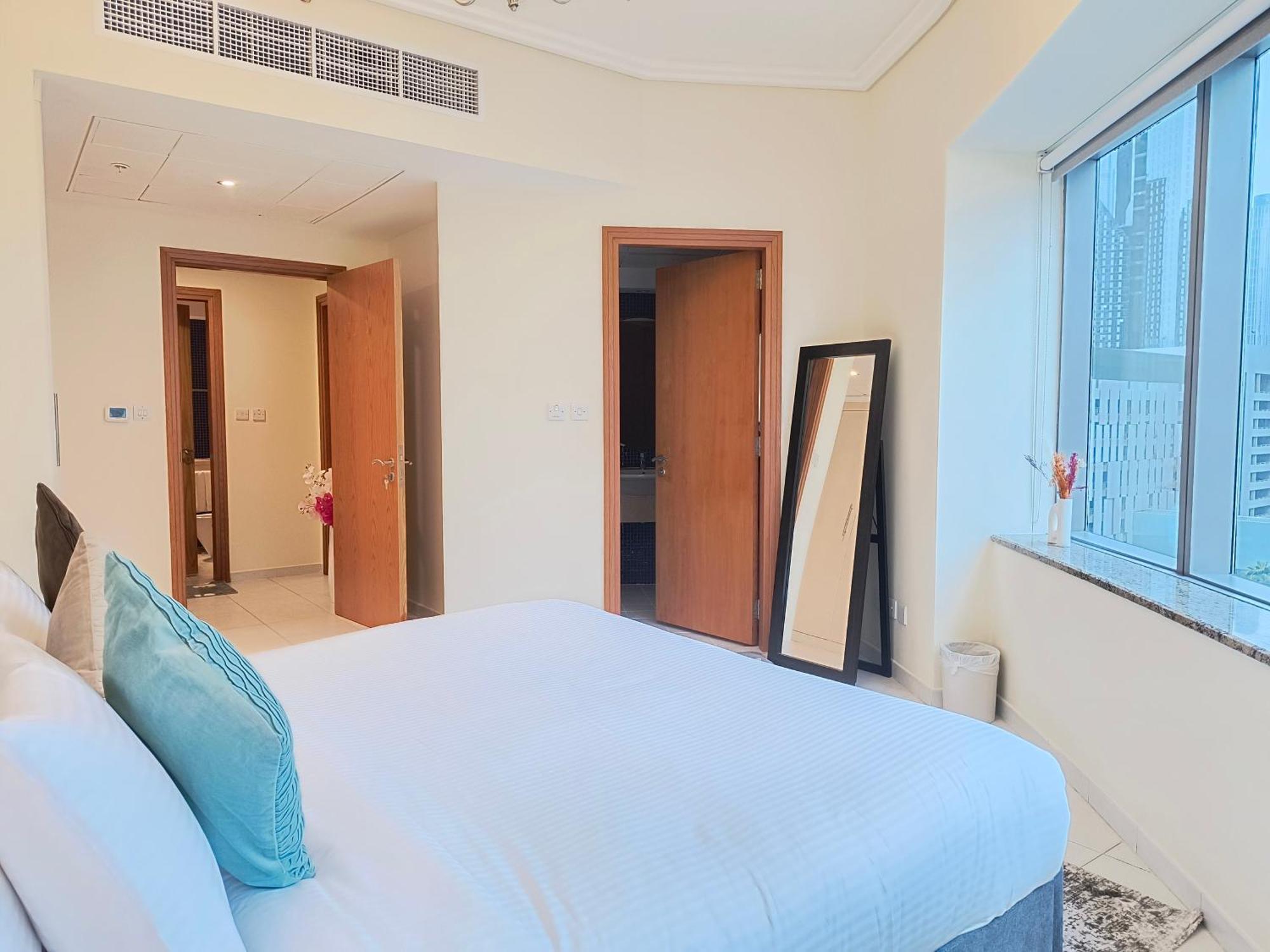 Trinity Holiday Homes - Sheikh Zayed Road Near To Financial Center Metro Station ドバイ エクステリア 写真