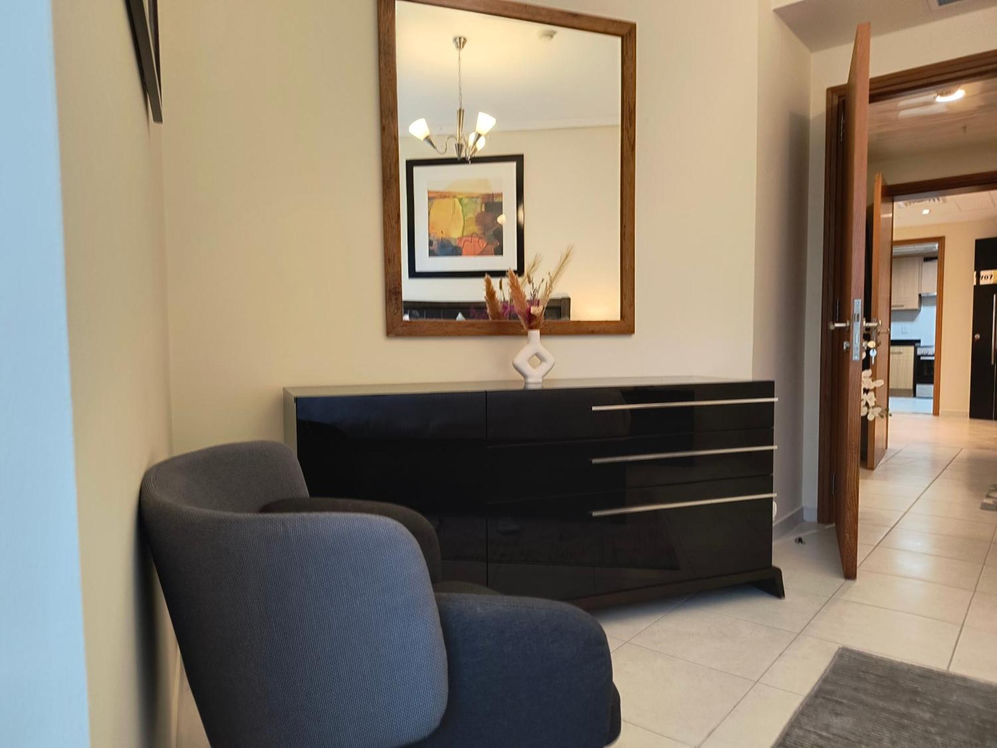 Trinity Holiday Homes - Sheikh Zayed Road Near To Financial Center Metro Station ドバイ エクステリア 写真